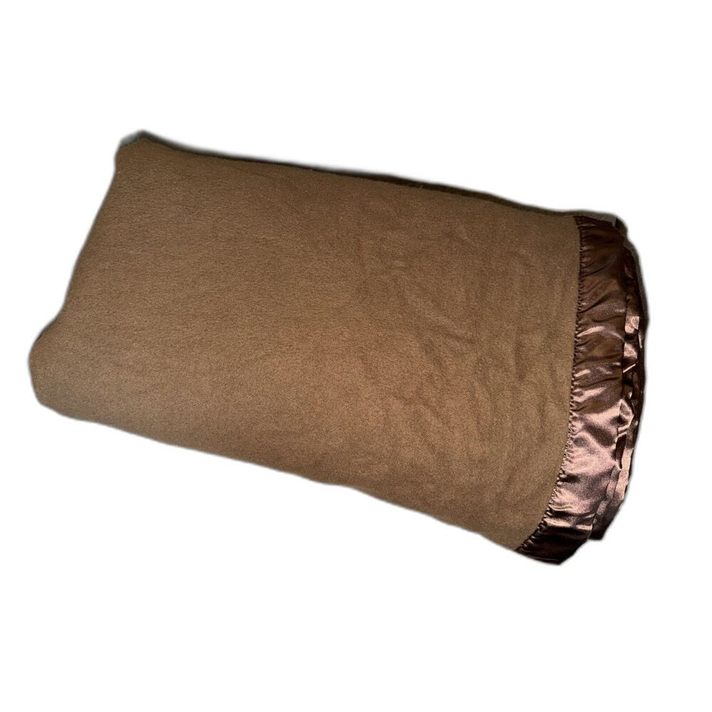 Pendleton King Sized Blanket - Brown